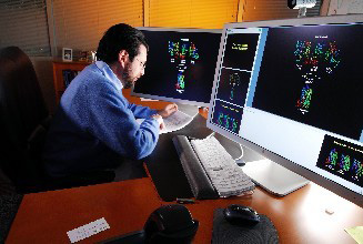 查詢?cè)O(shè)計(jì)器系統(tǒng)